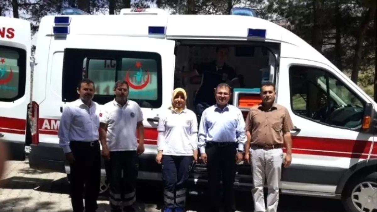 Gerger İlçesine Yeni Ambulans Gönderildi