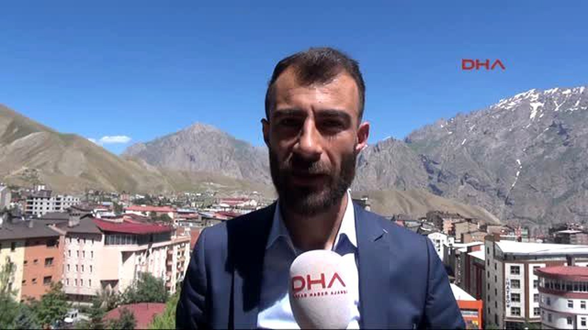 Hakkari\'nin Genç Tiyatrocuları Destek Bekliyor