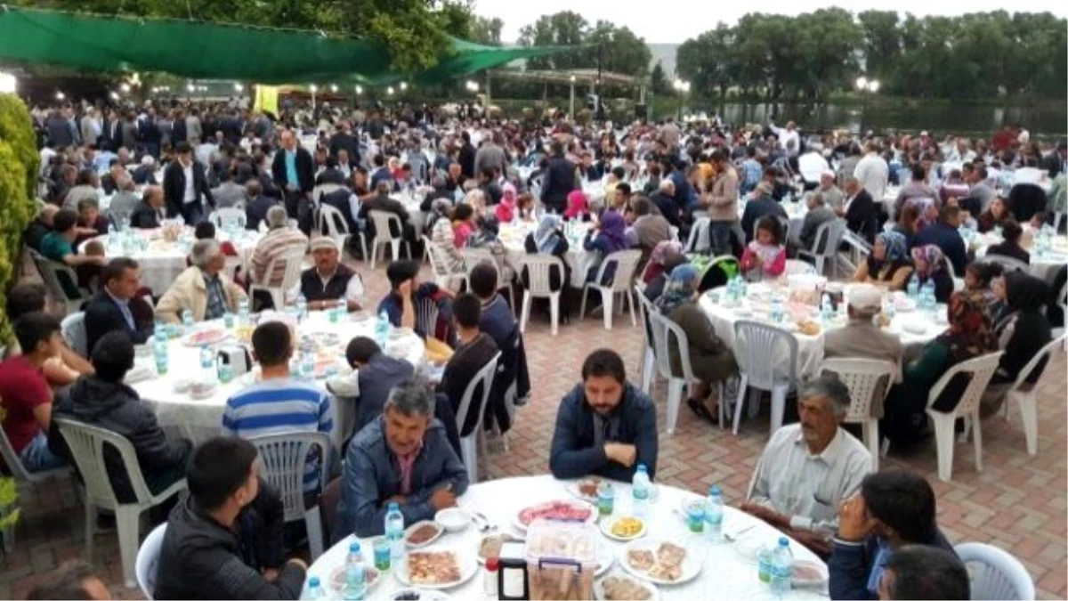 Kayseri Şeker Göl Tesislerinde Pınarbaşı-develi-bünyan\'dan 2 Bin\'e Yakın Pancar Çiftçisi Birlikte...