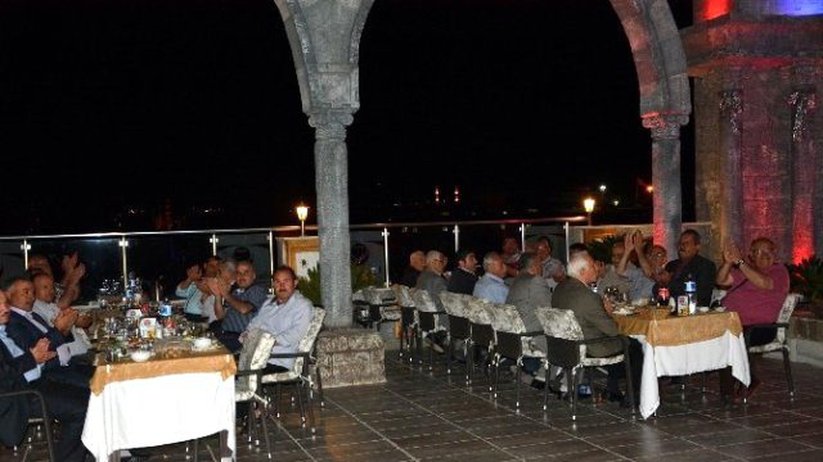Kilis Belediyesi\'nden Köylere Atermit Kaplama Projesi