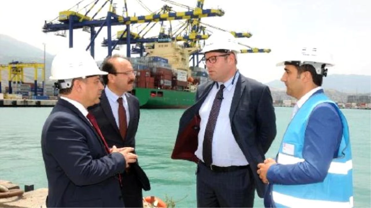 KKTC Bakanı Dürüst, Limakport İskenderun Limanı\'nı İnceledi