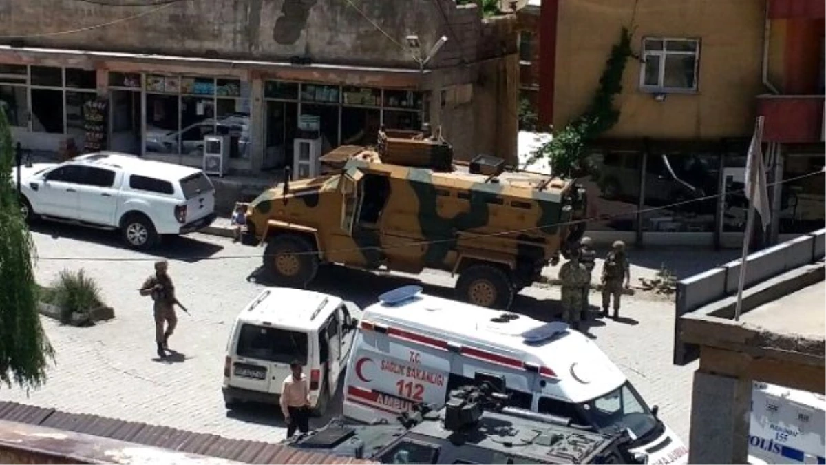 Şemdinli\'de Hain Tuzak: 3 Asker Yaralandı