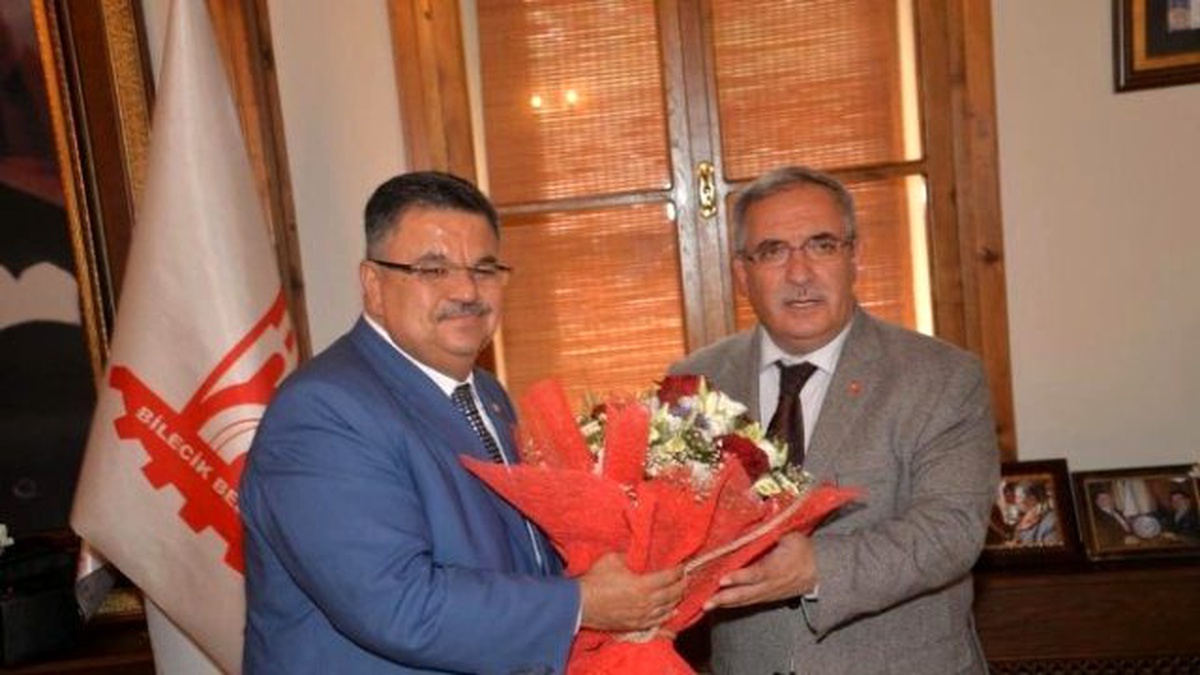 Vali Nayir\'den Başkan Yağcı\'ya Veda Ziyareti