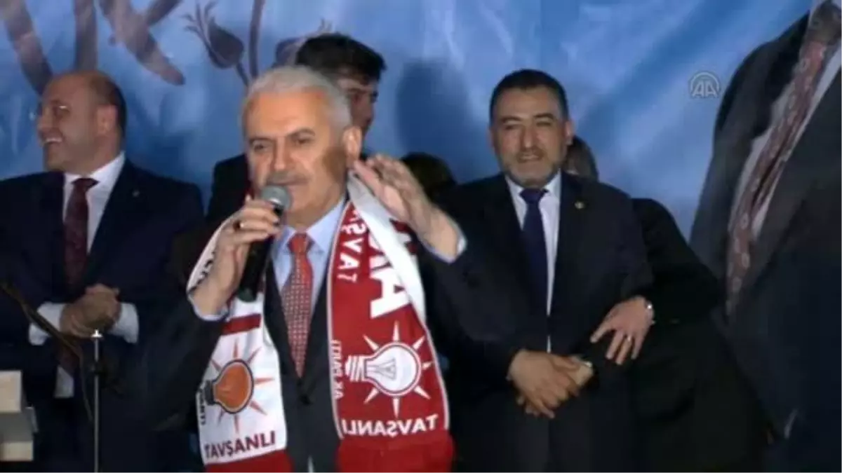 Yıldırım: "Türkiye İstikrar İçersinde Büyümeye Devam Ediyor"