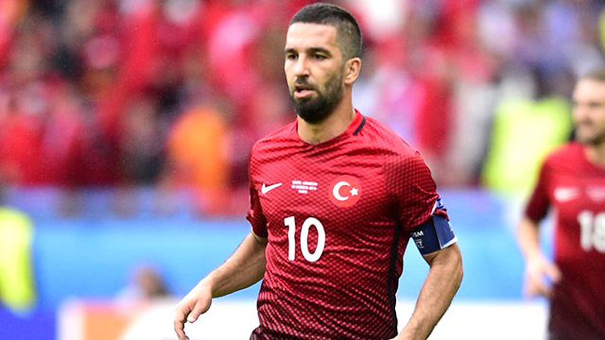Arda Turan, Kendisiyle Dalga Geçen Gönderiyi Beğendi