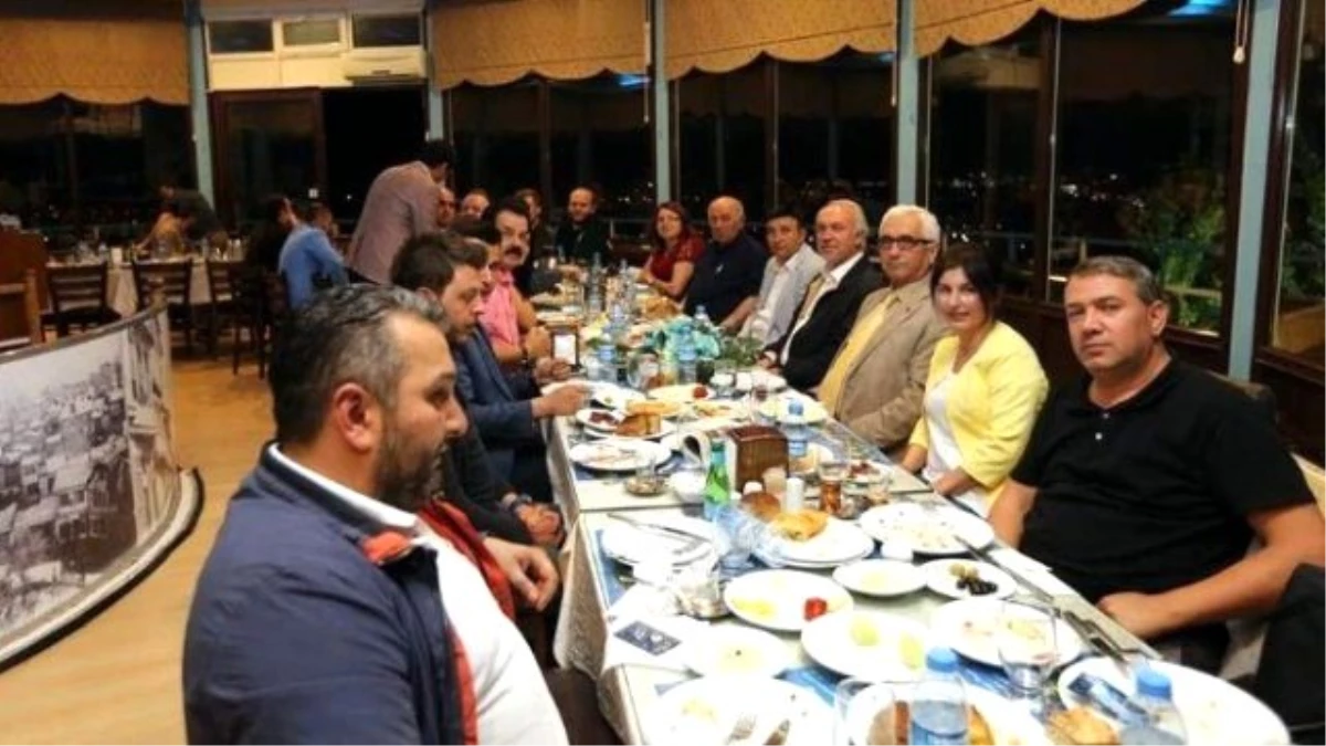 Başkan Kamil Saraçoğlu, Basın Mensuplarıyla Sahur\'da Buluştu
