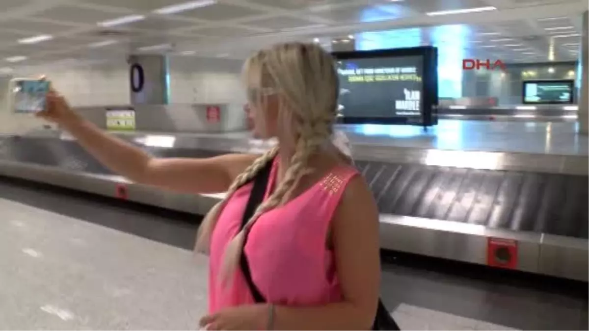 Canlı Barbie 18'inci Ameliyatı İçin İstanbul'da