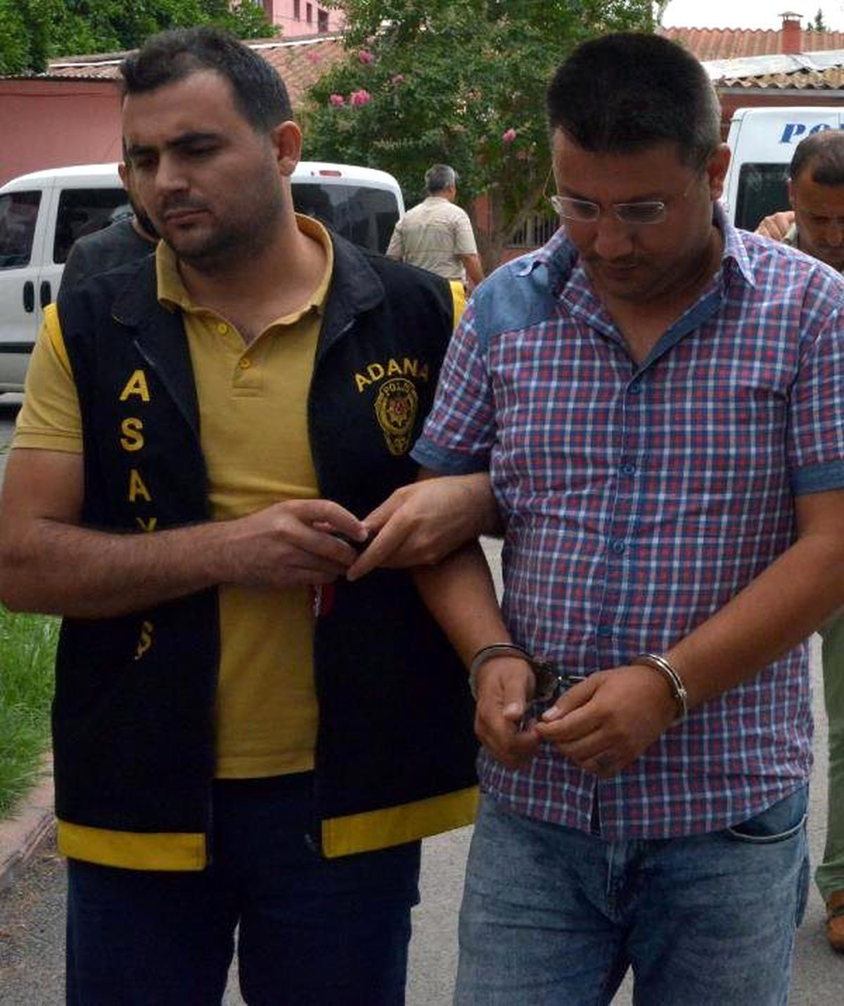 İflas Eden Emlakçı Dolandırıcılık İddiasıyla Tutuklandı