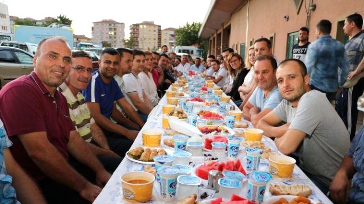 Maski Abone İşleri İftar Yemeğinde Buluştu
