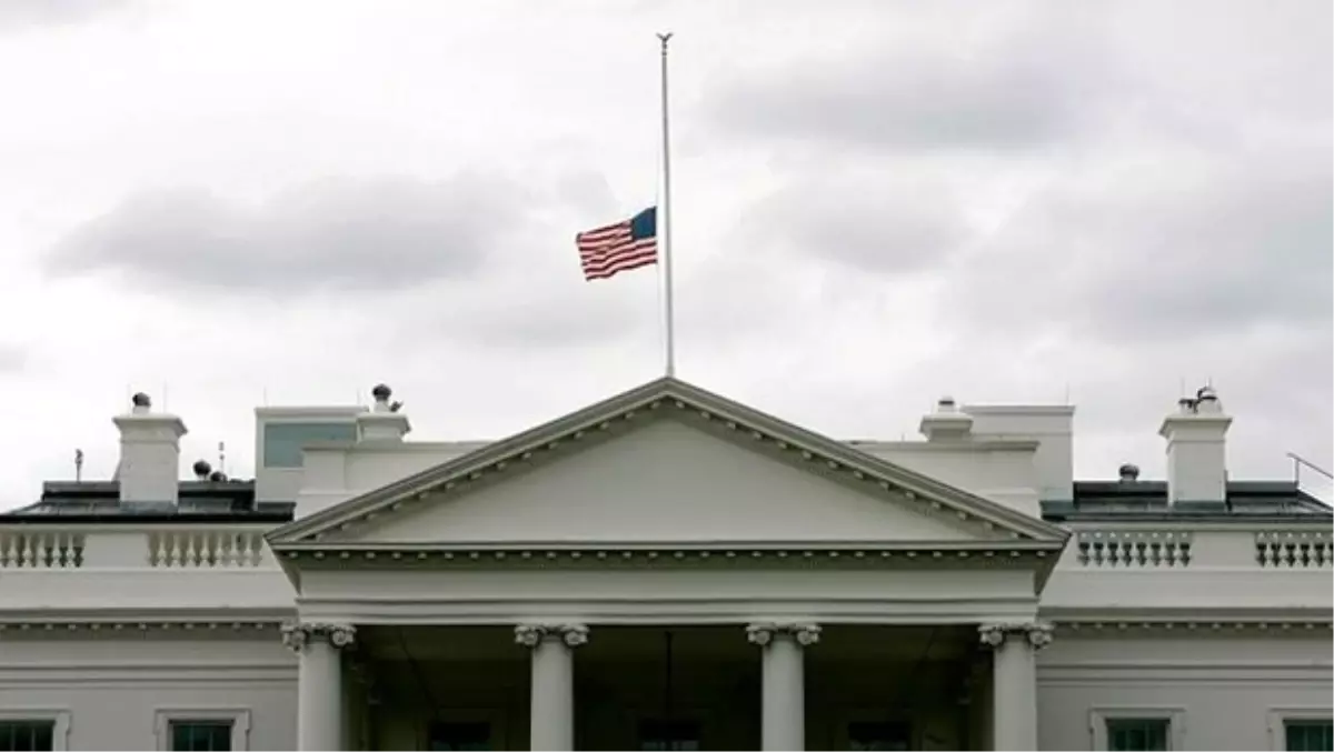 Obama \'En Çok Yarıya İndiren Başkan\' Olarak Tarihe Geçti