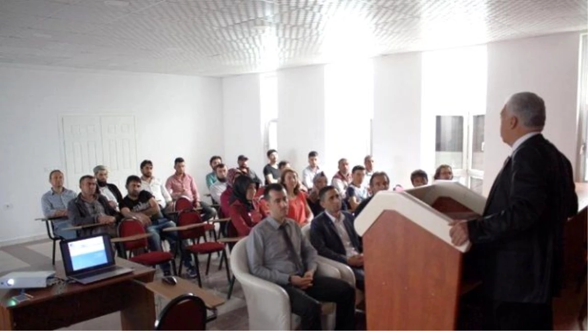 Sorgun\'da Girişimcilere Yönelik Kosgeb Bilgilendirme Toplantısı Yapıldı
