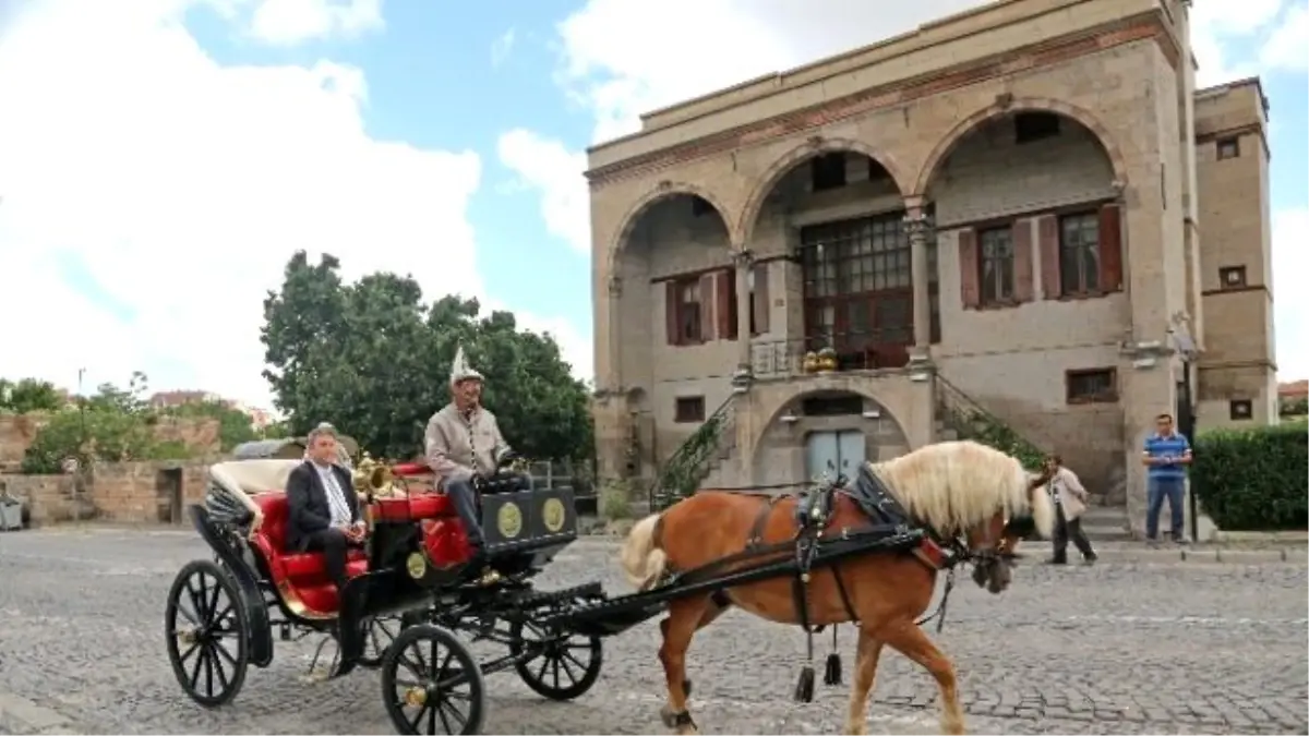 Talas Nostaljik Fayton Turlarına Hazır