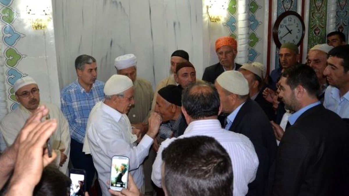 Tatvan\'da Sakal-ı Şerif Ziyareti