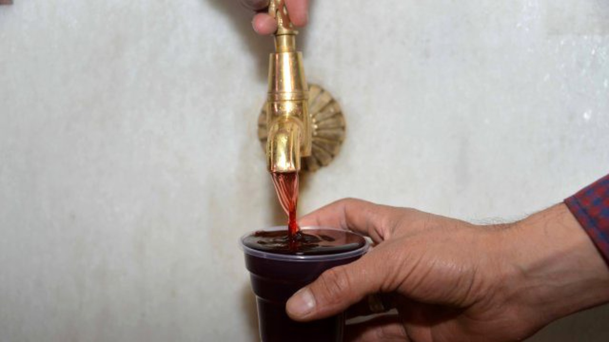 Teravih Sonrası Geleneksel Ramazan Şerbeti