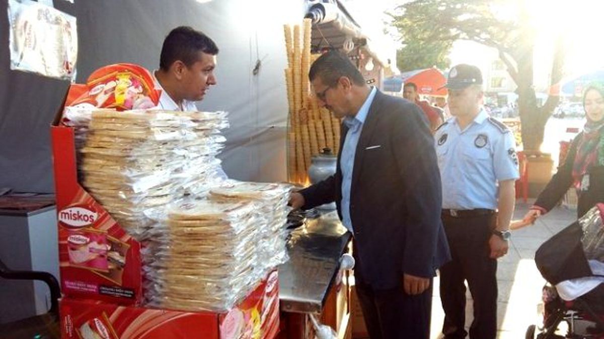 Zabıta Ekipleri Ramazan Sokağında