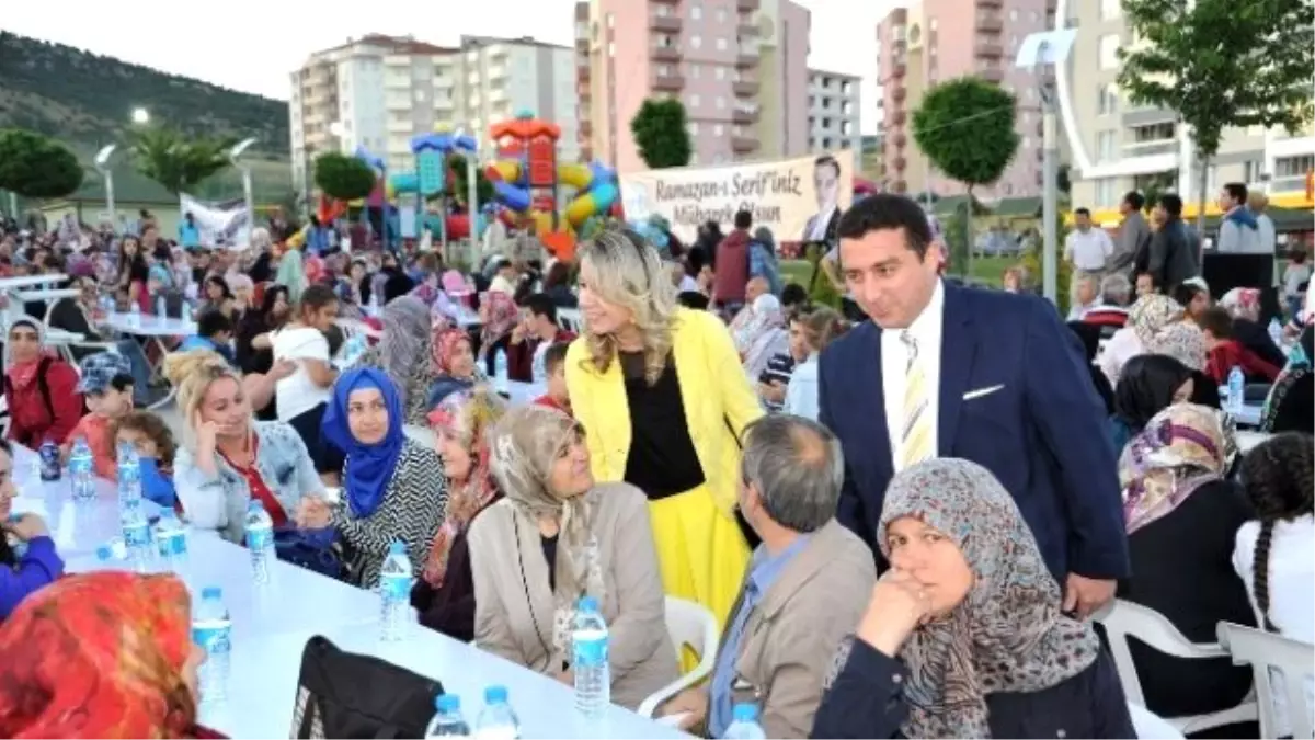 4 Eylül Mahalle İftarına Yoğun İlgi