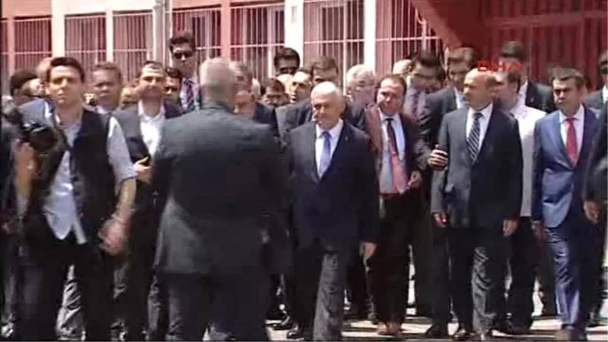 Başbakan Yıldırım Birbirimizi Üzmeye, Ayrışmaya Hiç İhtiyaç Yok