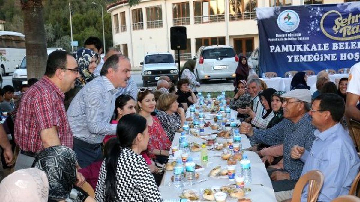Başkan Gürlesin, Şehit Aileleri ve Gazilerle İftarda Bir Araya Geldi