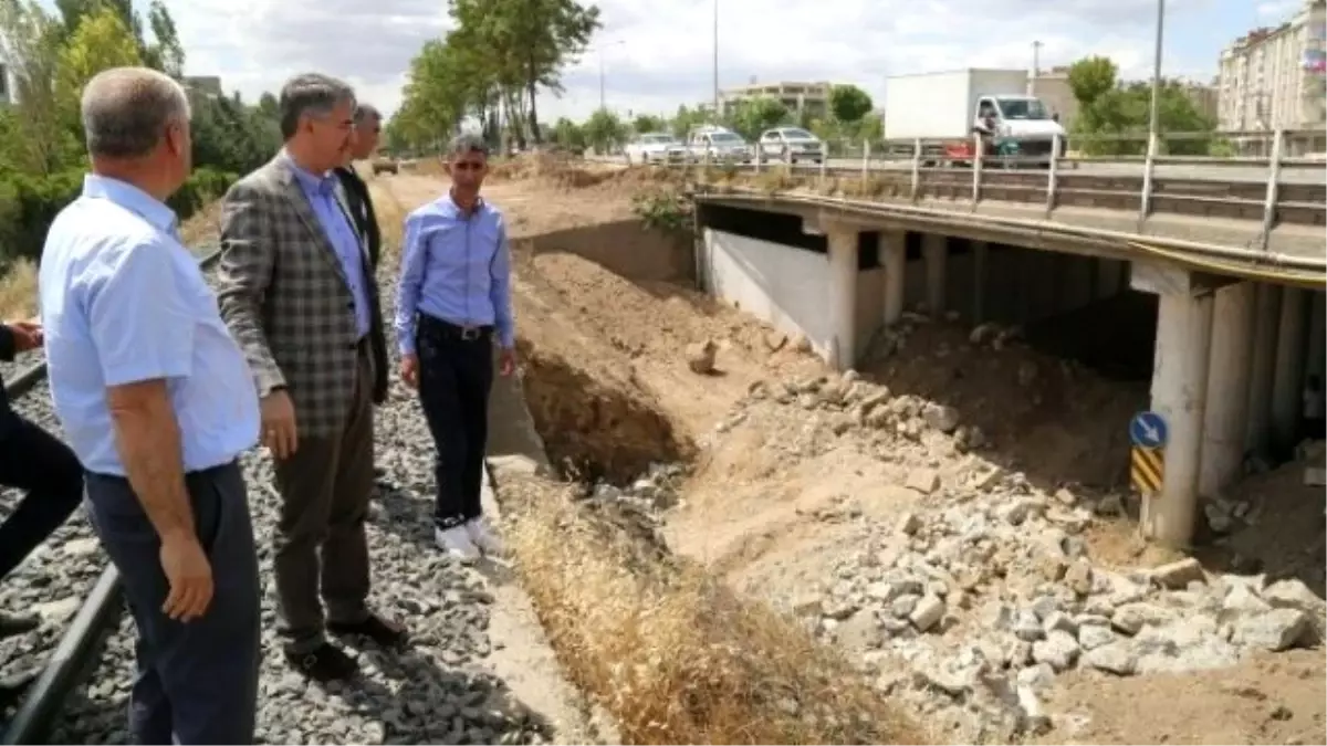 Başkan Yanılmaz, Kızılay Köprüsünde İncelemelerde Bulundu