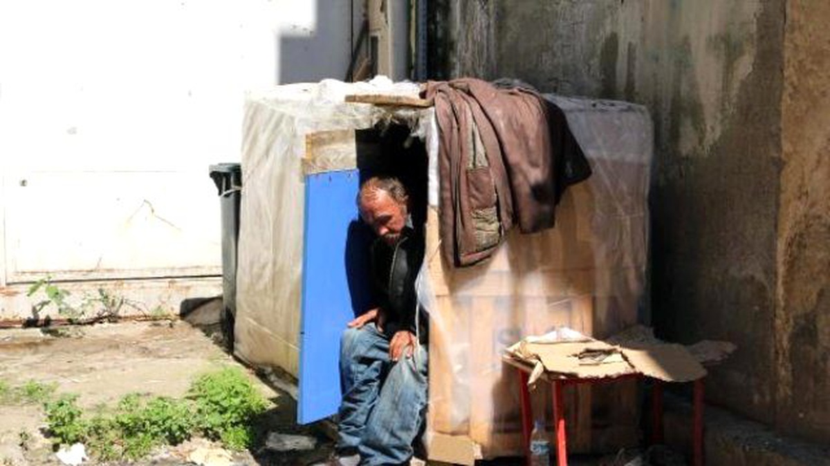 Derme Çatma Kulübede Yaşam Mücadelesi Veren Akbulut, Ameliyat Oldu