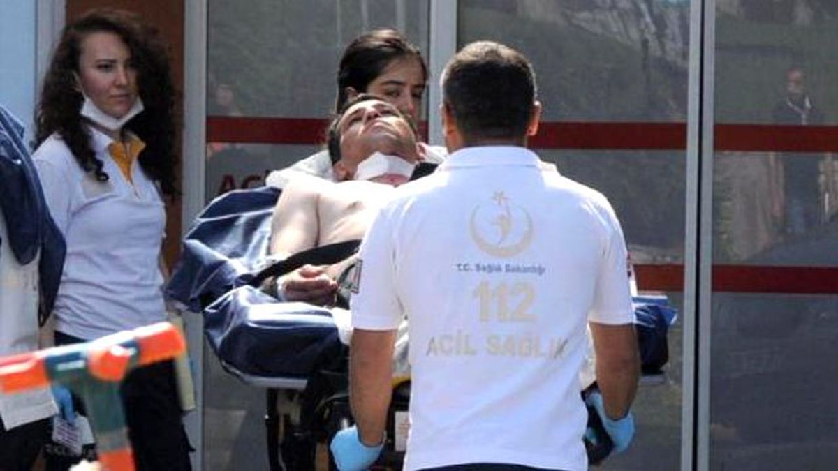 Eski Sevgilisini Bıçakladıktan Sonra İntihara Kalkıştı