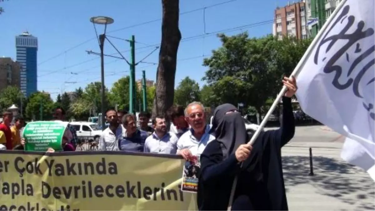 Lgbt Yürüyüşüne Konya\'dan Tepki