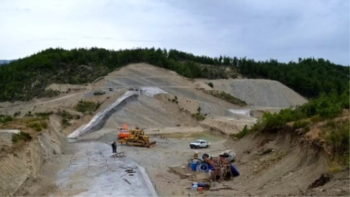 Manavgat Topsurlar Barajında Çalışmalar Devam Ediyor