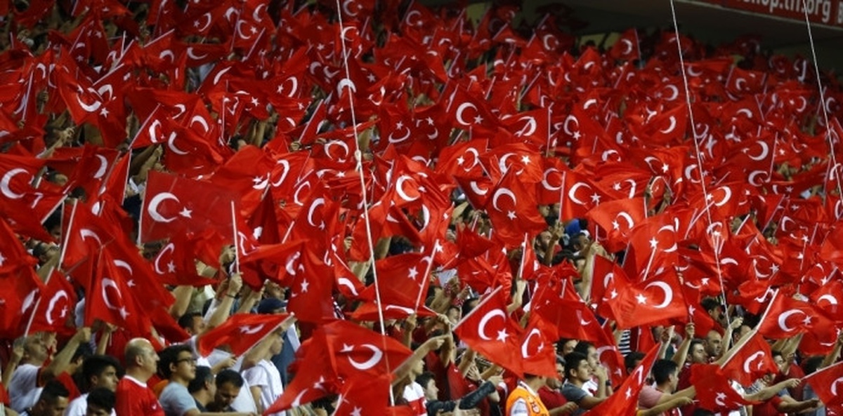 Sosyal Medya Fenomenlerinden Milli Takıma Özel Klip