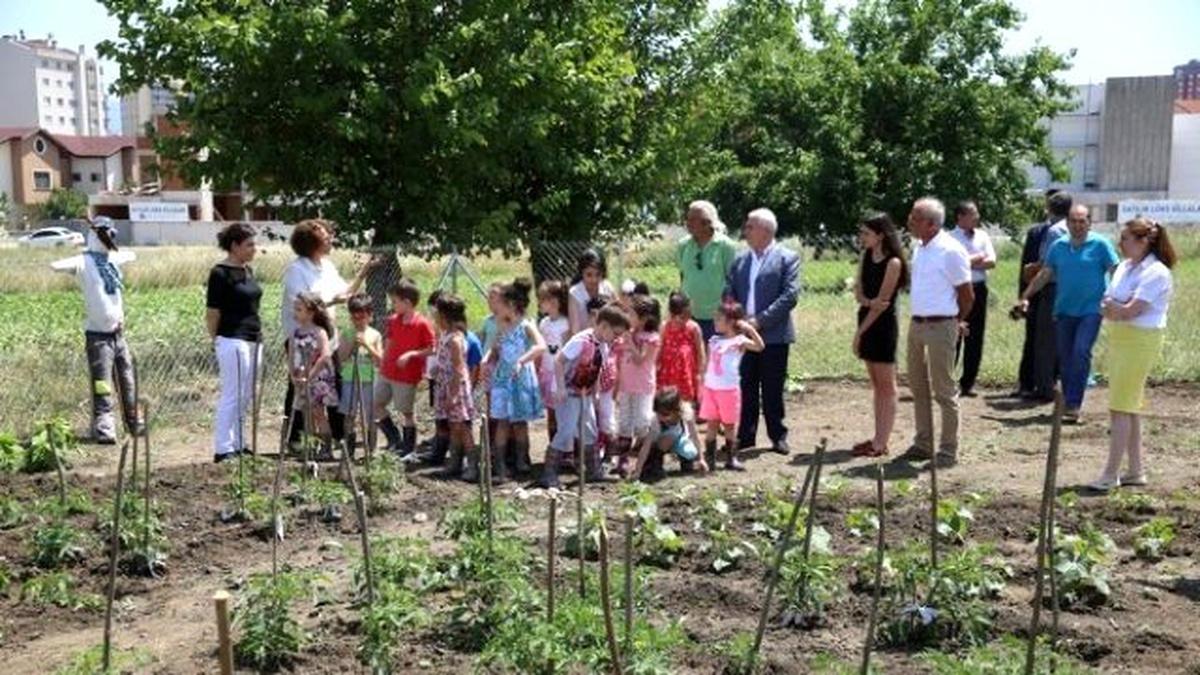19 Mayıs Mahallesi Park ve Meydanına Kavuşuyor