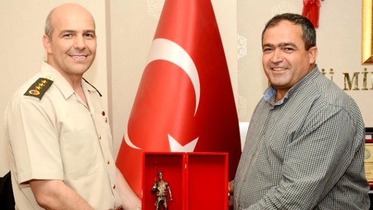 Albay Ölmez\'den Başkan Koçak\'a Veda Ziyareti