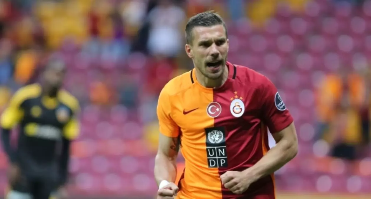 Alman Basınına Göre Podolski\'nin Yeni Takımı!