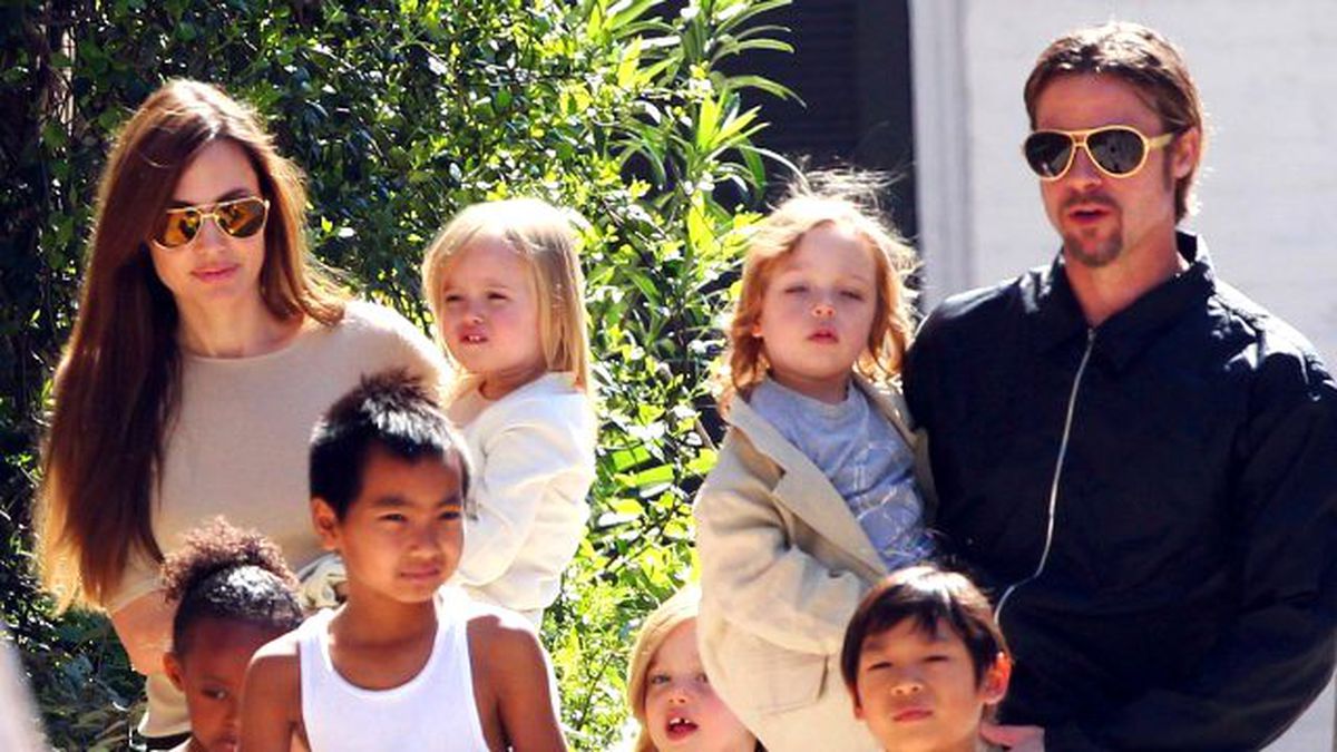 Angelina Jolie, Çocuklarına Birbirinden Farklı Diller Öğretiyor