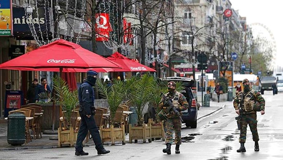 Brüksel\'de Terör Operasyonu