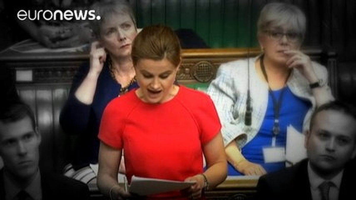 Jo Cox\'un Katil Zanlısı Mair Hakim Karşısında