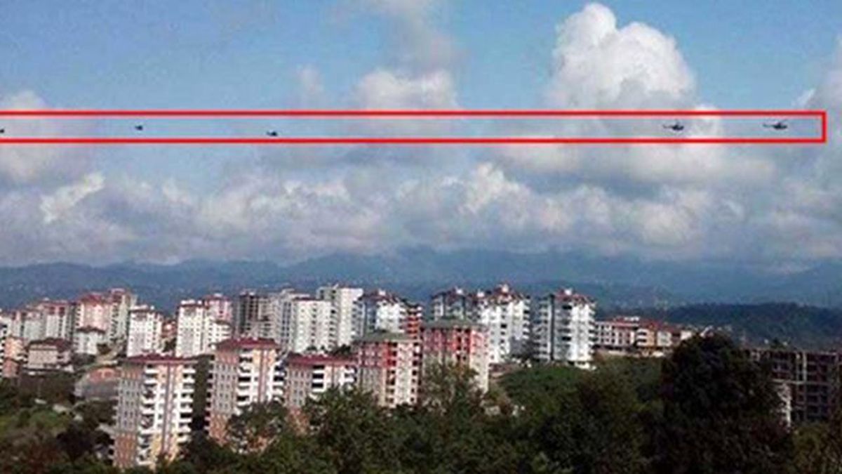 Karadeniz Sahilinde Peş Peşe Uçan Azeri Helikopterleri Paniğe Yol Açtı