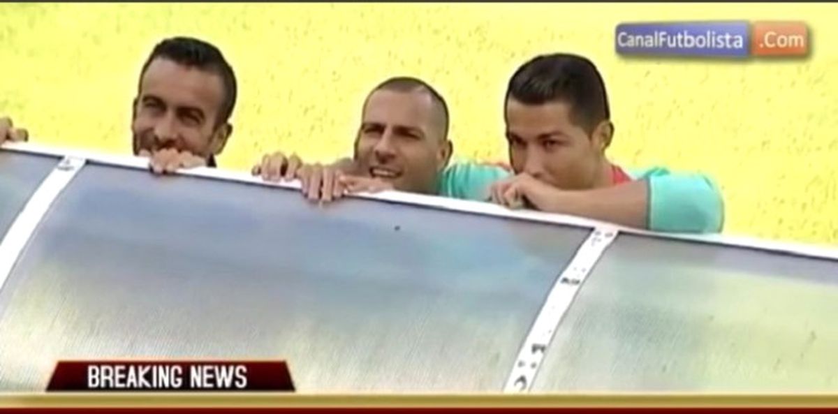 Quaresma ve Ronaldo\'dan Çapkın Bakışlar!