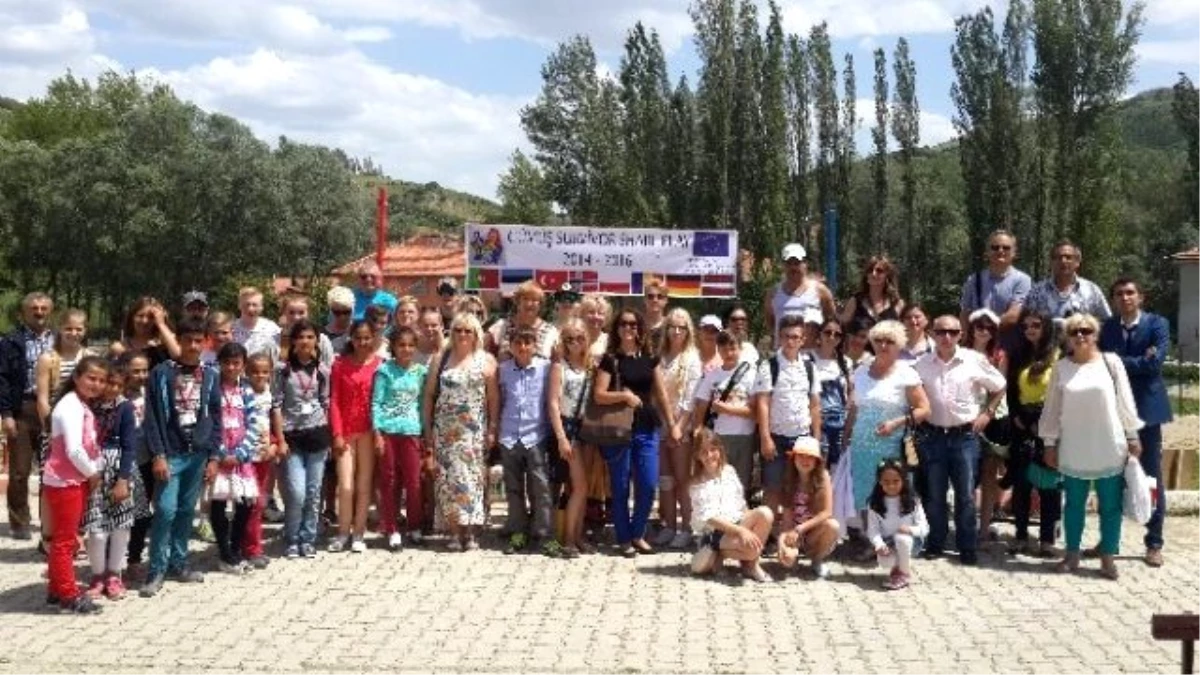 Şehri Görmeyen Köy Çocukları AB Destekli Projelerle Avrupayı Geziyor