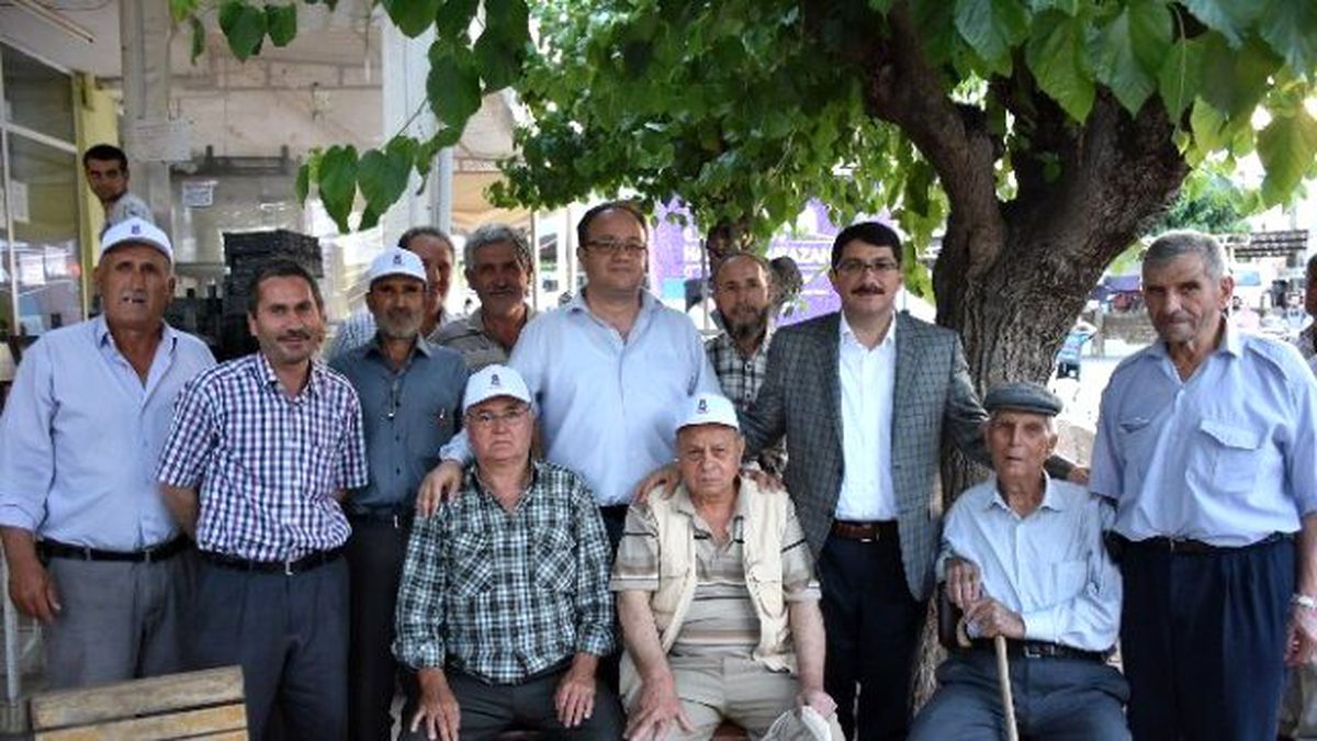 Şehzadeler\'in İftar Sofrası Sancaklıbozköy\'de Kuruldu