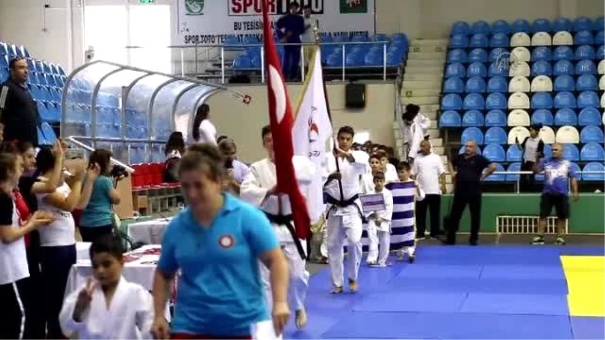 Uluslararası Judo Turnuvası Başladı
