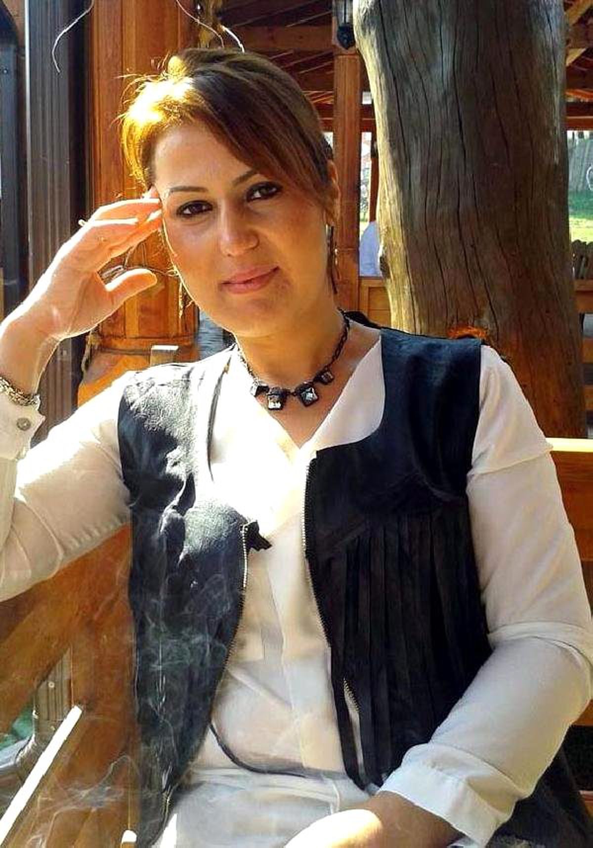 Küçük Kızın Feryadına Kimse Dayanamadı 'Annemin Katilini Bulun'