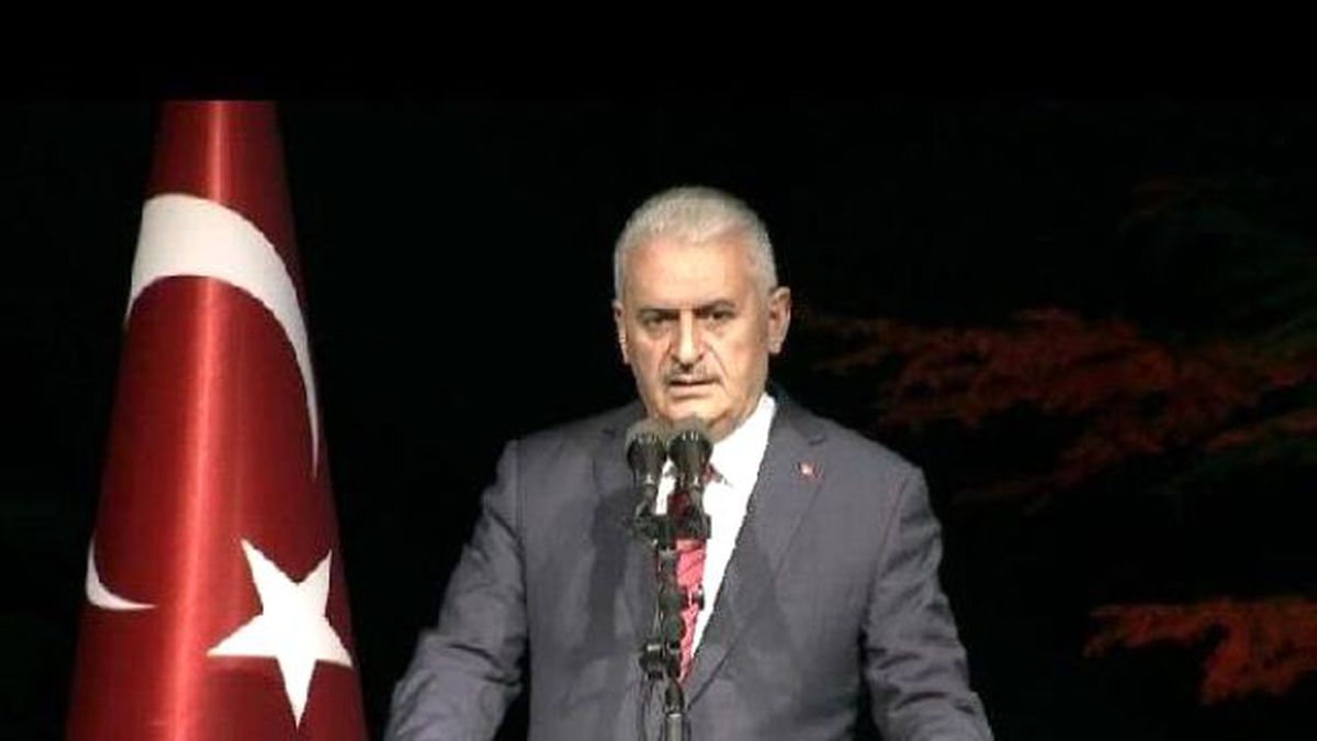 Başbakan Yıldırım: "Geçmişimizle Gurur Duyuyor, Geleceğimize İnanıyoruz"