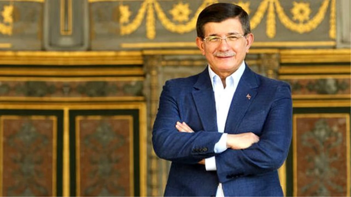 Davutoğlu, Başbakanlığı Bıraktıktan Sonra İlk Kez Konuştu