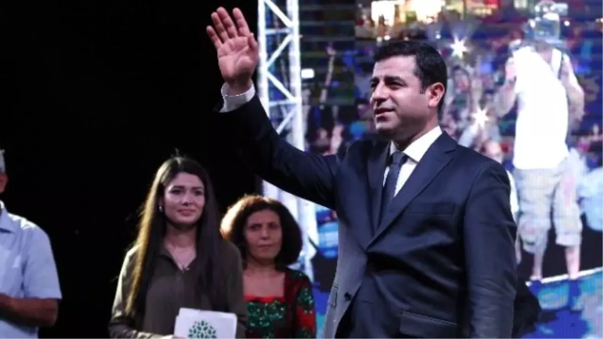 Demirtaş\'tan Antalya\'da \'Dokunulmazlık\' Açıklaması