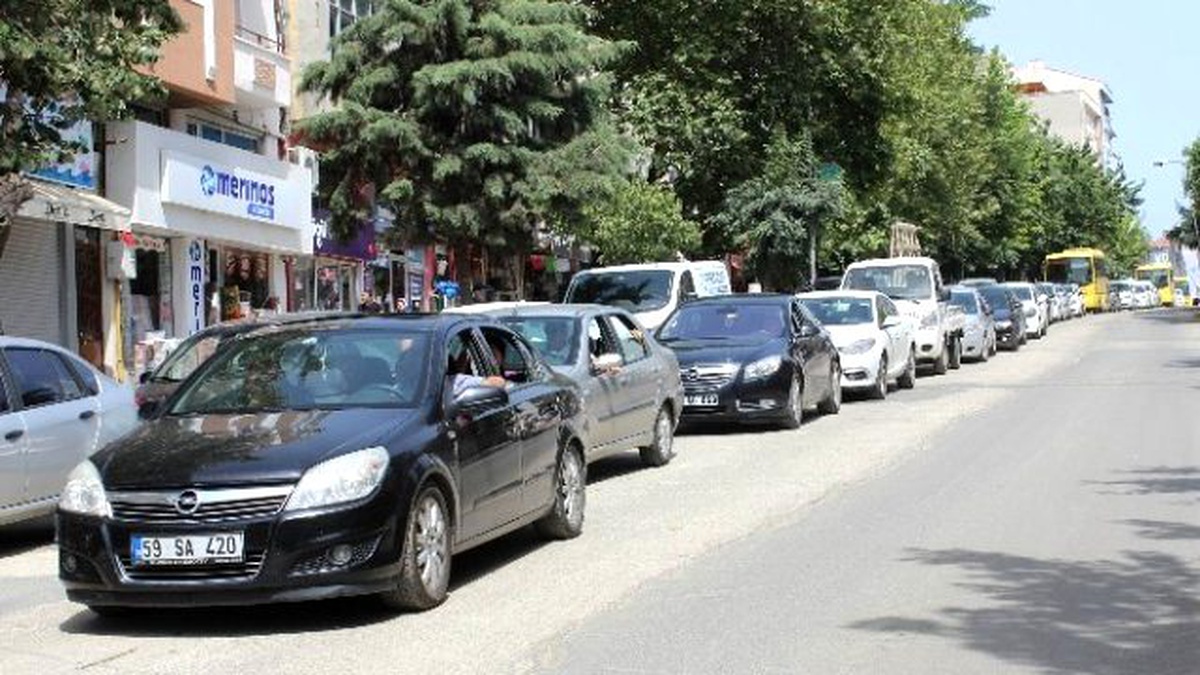 Lys Yoğunluğu Trafiği Felç Etti