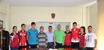 Masa Tenisinde Adana'dan 5 Sporcu Avrupa Şampiyonasına Gidecek