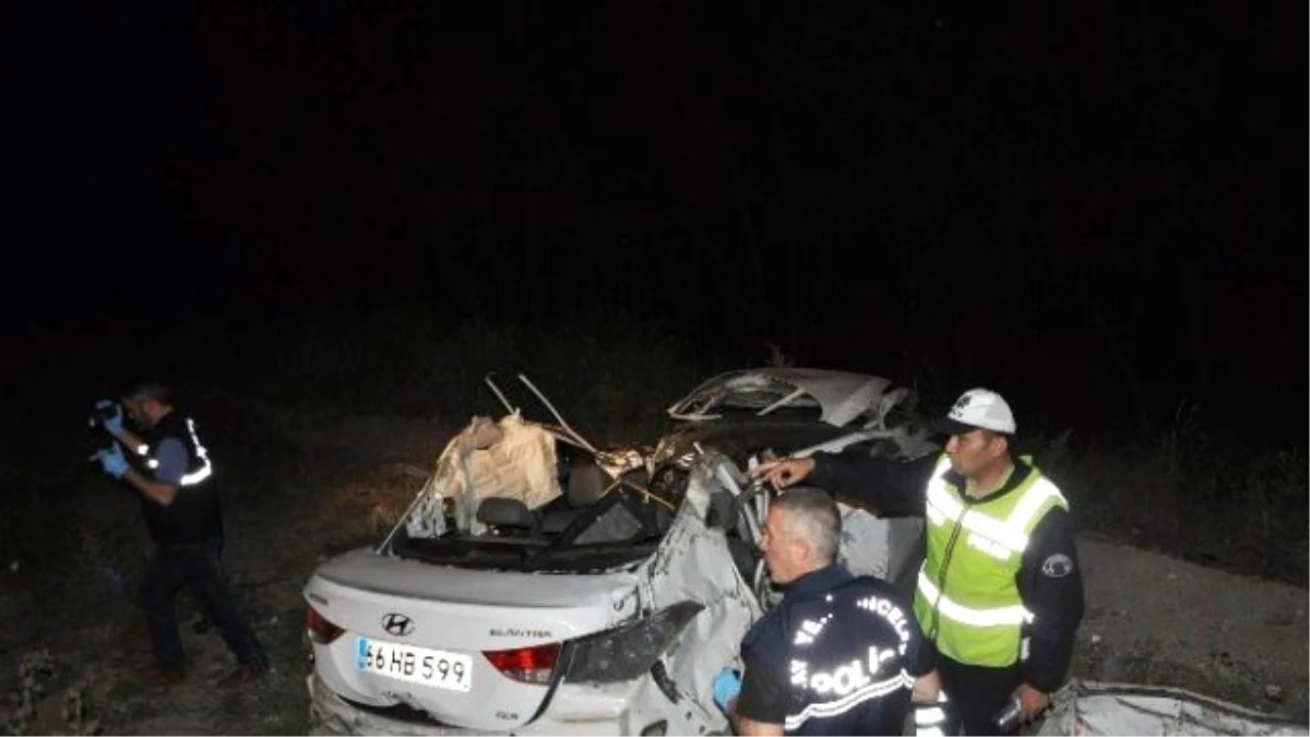 Yozgat\'ta Otomobil Takla Attı: 2 Ölü, 3 Yaralı