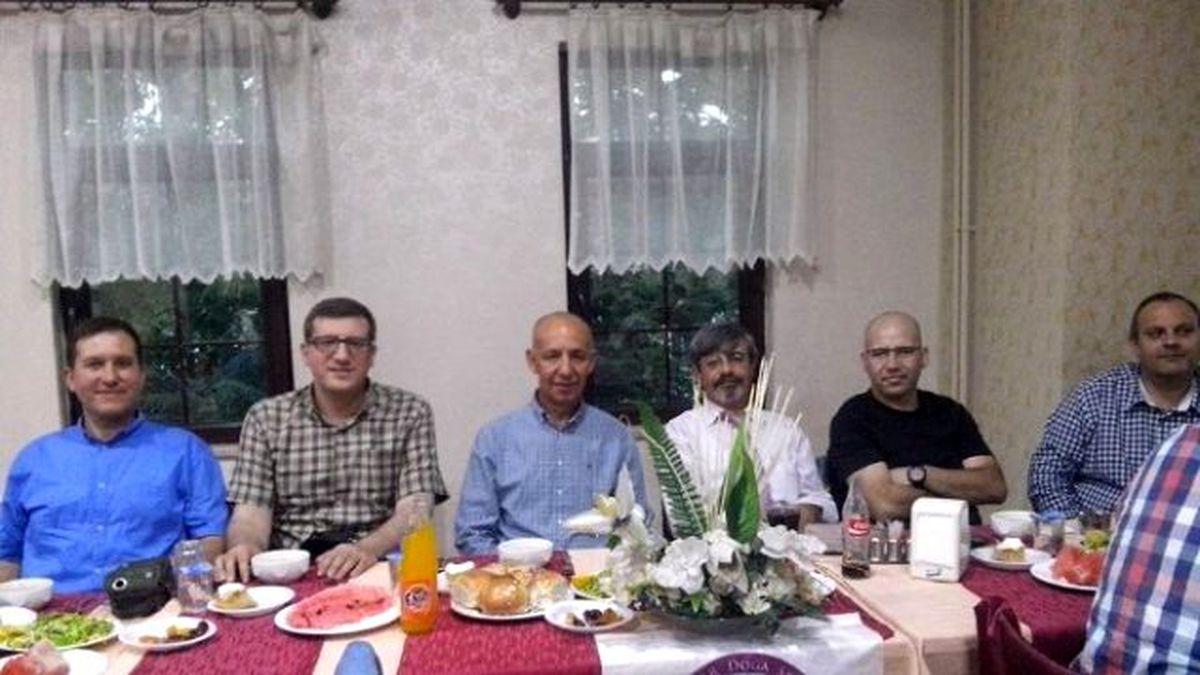 Afdos Üyeleri İftar Yemeğinde Bir Araya Geldi