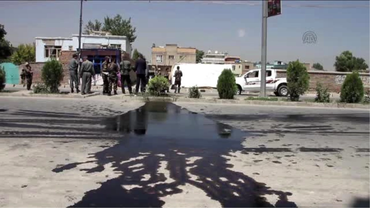 Afganistan\'da Nepallılara İntihar Saldırısı: 14 Ölü