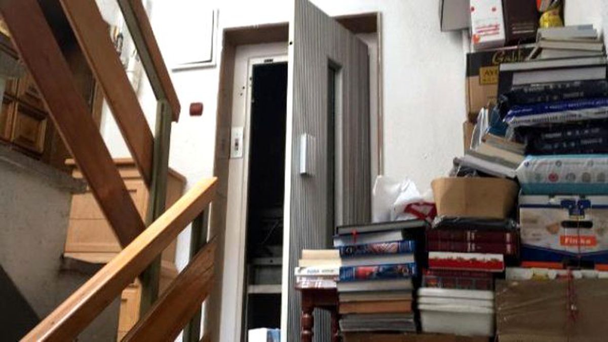 Arızalanan Asansörde 1 Aylık Çürümüş Ceset Bulundu