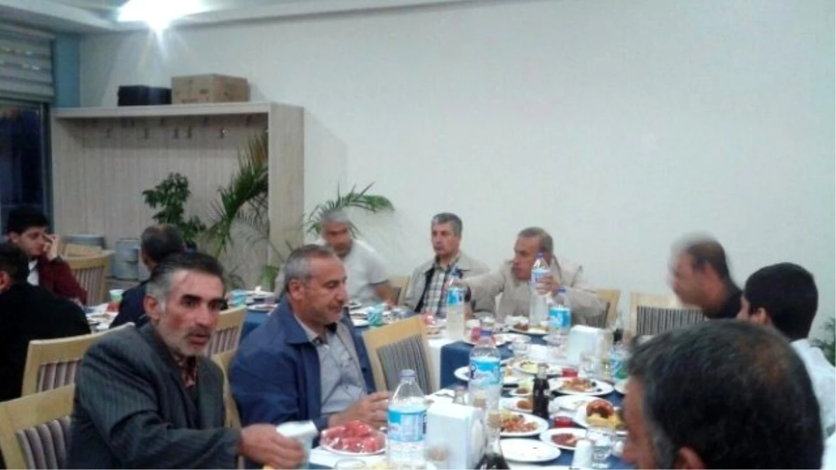 Başkan Aksoy, Belediye Çalışanları ile İftarda Buluştu